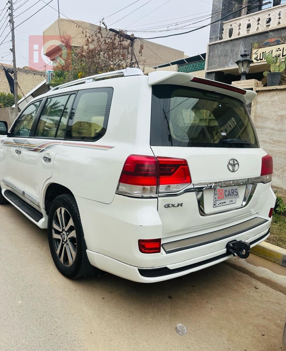 تويوتا لاندكروزر